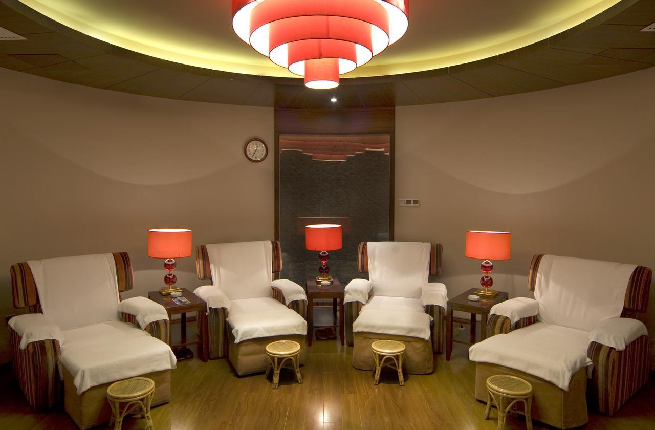 Jiangxi Seven Star Shang Wu Hotel Nanchang  Dış mekan fotoğraf